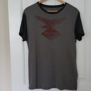 American Eagle Tee. SIZE L. MEN'S